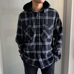 West 49 Hooded Flannel Shirt - Size Medium